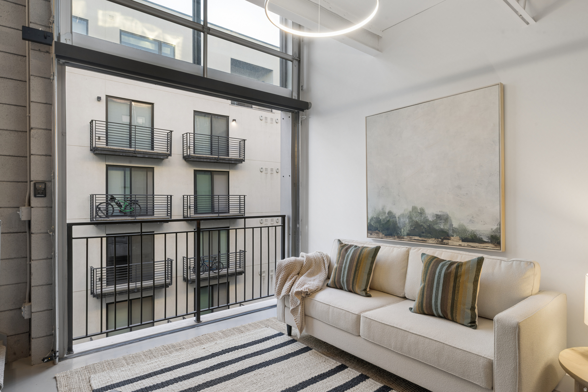 BROADWAY PARK LOFTS - Residential