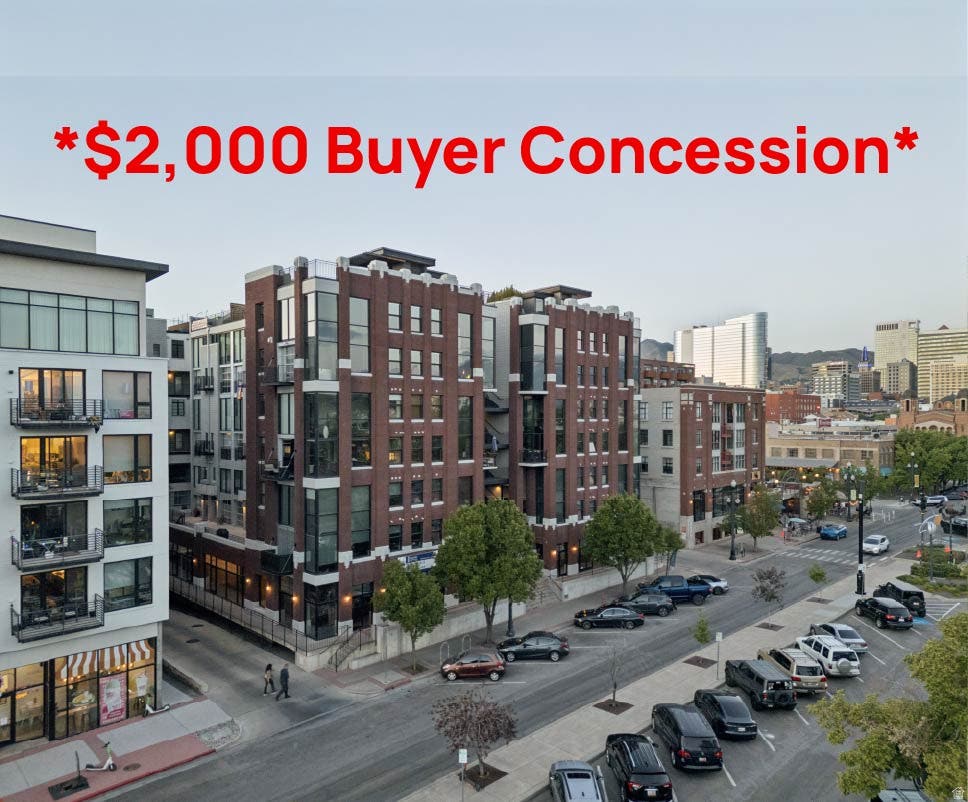 Photo of 360 W BROADWAY #403, Salt Lake City, UT 84101 (MLS # 2158750)