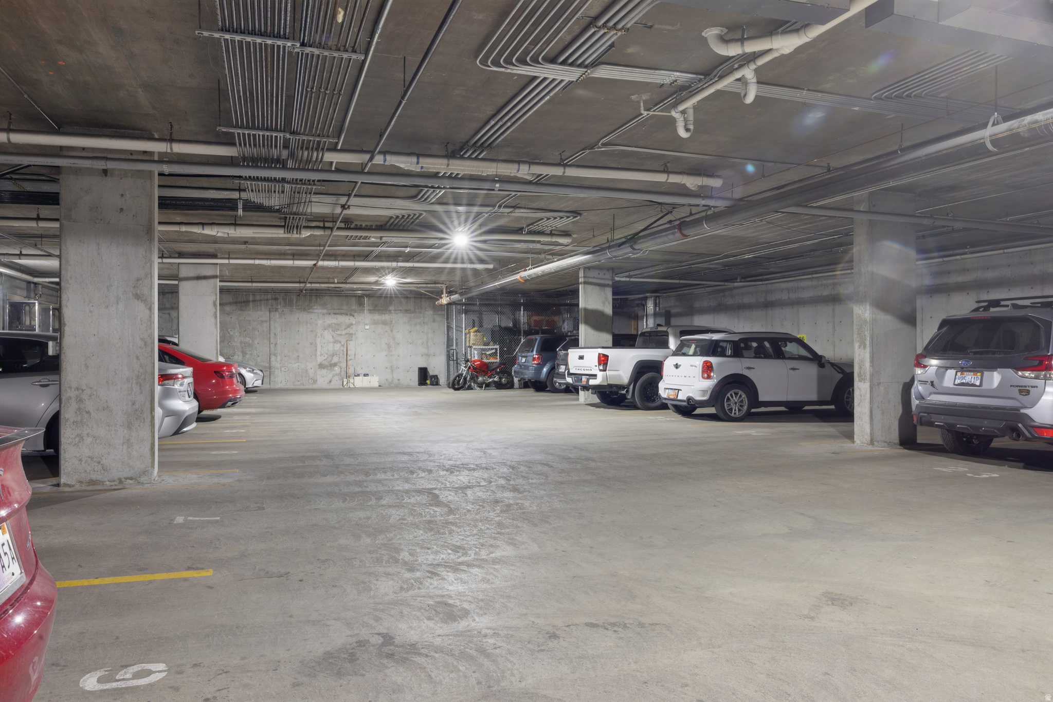 BROADWAY PARK LOFTS - Residential