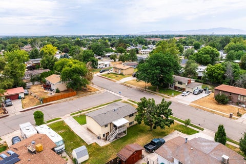 Tiny photo for 801 E 700 N, Layton, UT 84041 (MLS # 2175085)