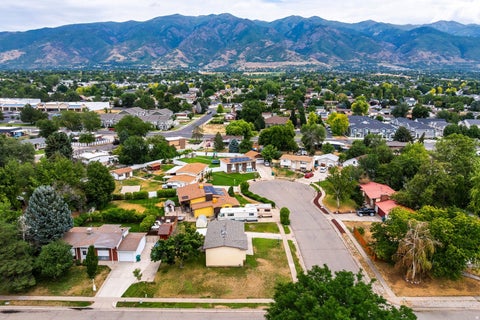 Tiny photo for 801 E 700 N, Layton, UT 84041 (MLS # 2175085)