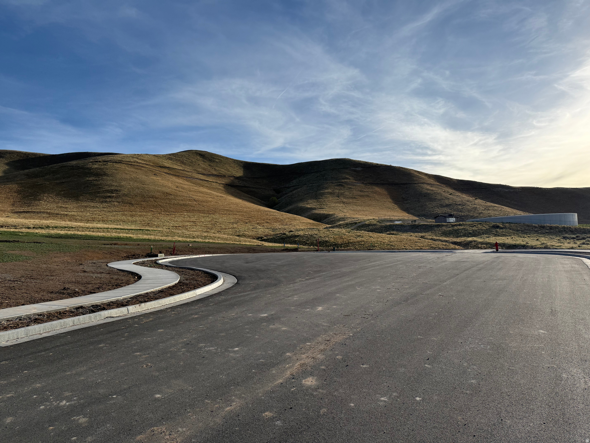 HIDDEN HOLLOW - Residential