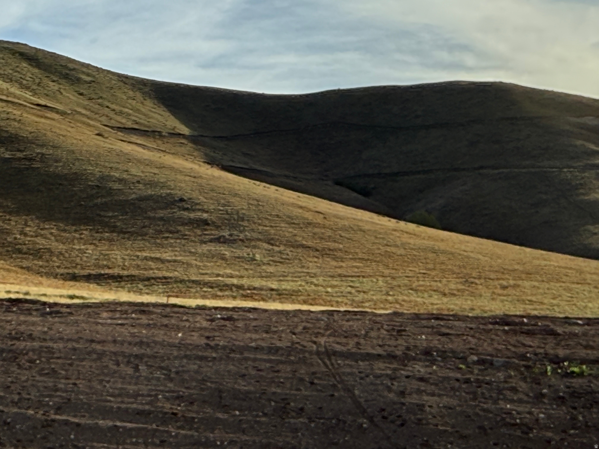 HIDDEN HOLLOW - Residential