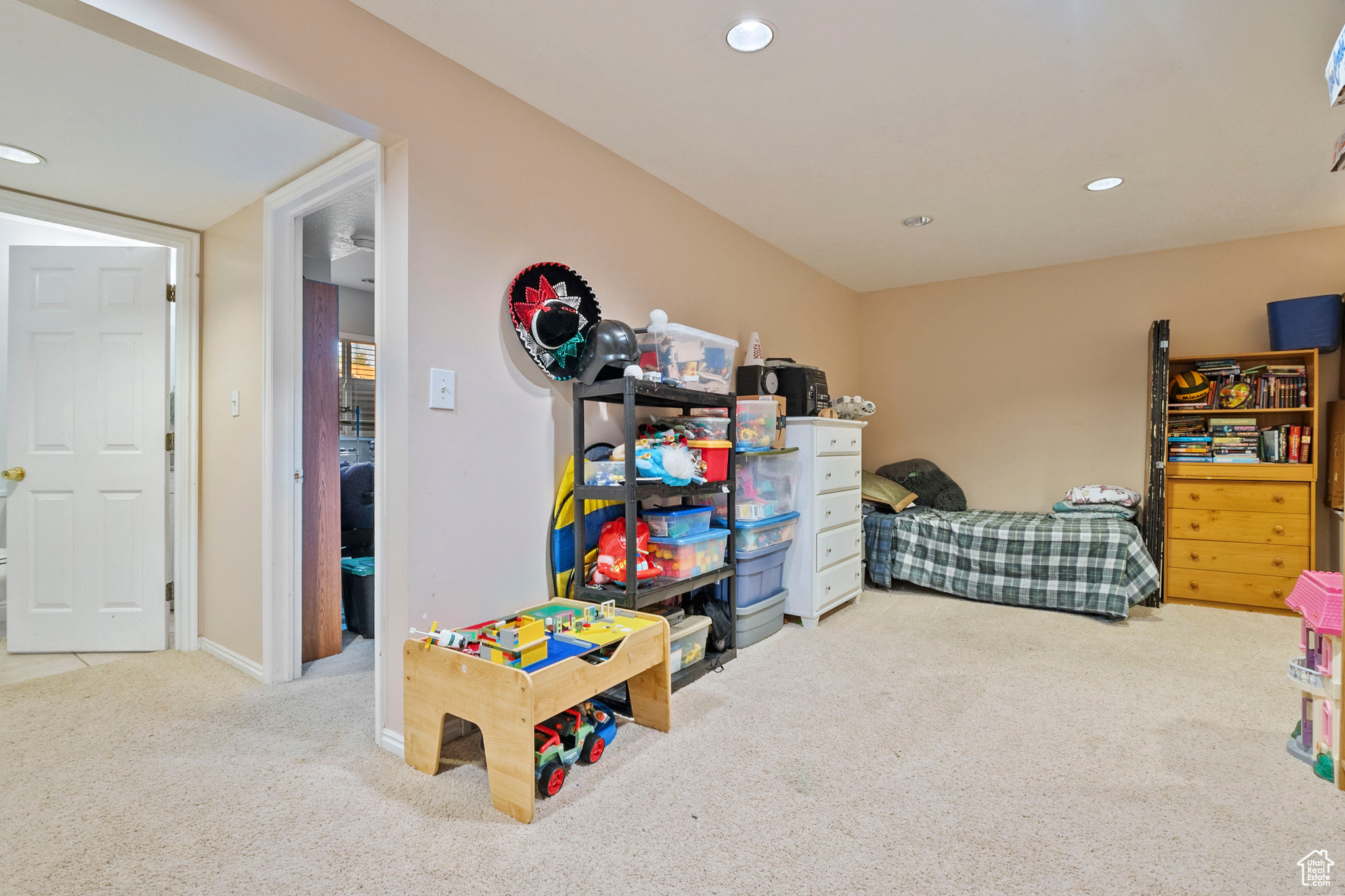 2266 E Karalee Way, Sandy, Utah image 21