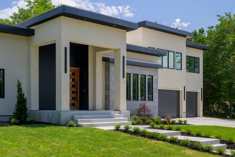 Tiny photo for 1958 E LONGVIEW DR, Holladay, UT 84124 (MLS # 2120345)