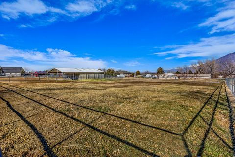 Tiny photo for 1060 W 2620 S, Mapleton, UT 84664 (MLS # 2135223)