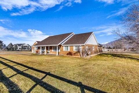 Tiny photo for 1060 W 2620 S, Mapleton, UT 84664 (MLS # 2135223)