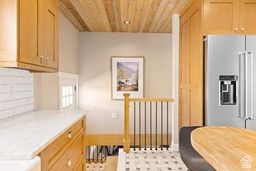 COLLEGE VIEW - Residential