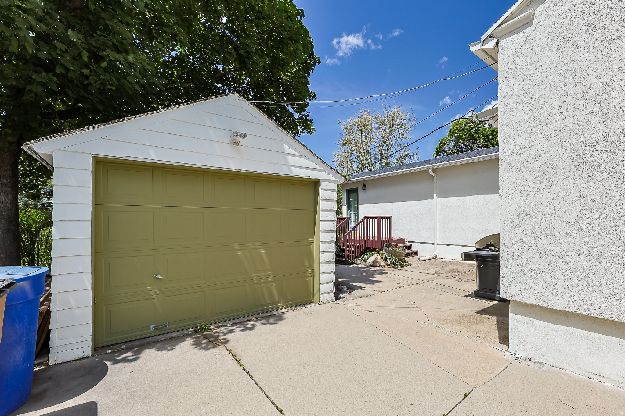 HIGHLAND PARK - Residential