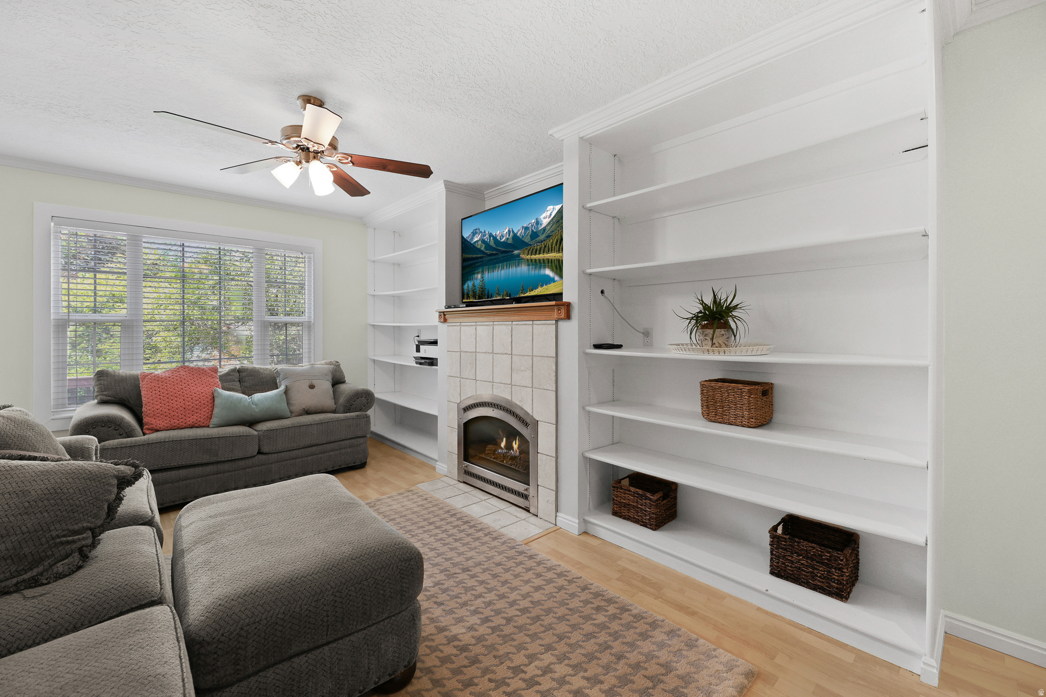HIGHLAND PARK - Residential