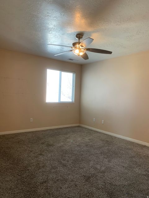 Tiny photo for 2421 N 400 E #D4, North Ogden, UT 84414 (MLS # 2145208)