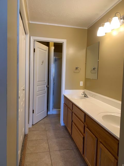 Tiny photo for 2421 N 400 E #D4, North Ogden, UT 84414 (MLS # 2145208)