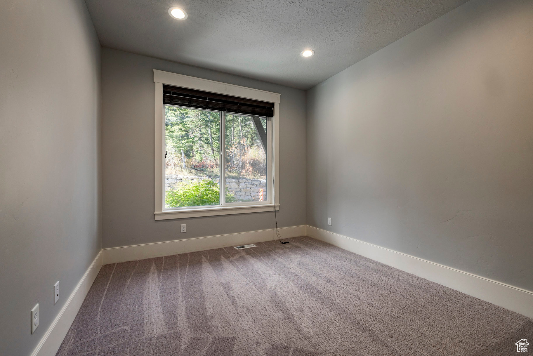 SUMMIT PARK SUBDIVISION - Residential Lease