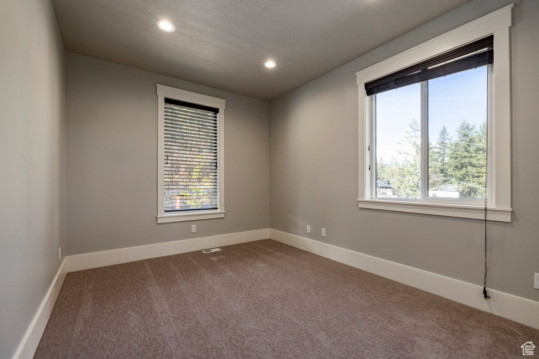 SUMMIT PARK SUBDIVISION - Residential Lease