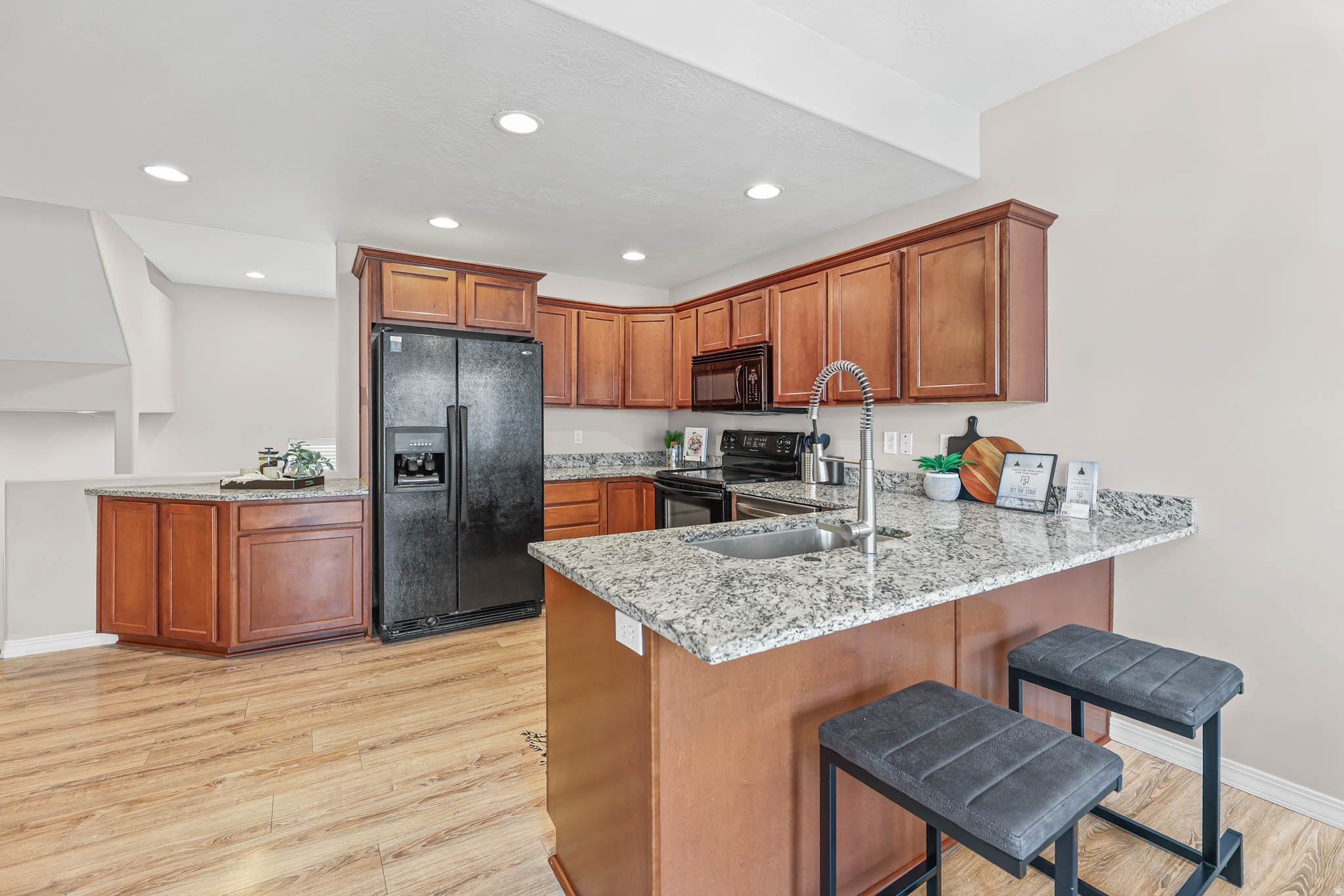 QUAIL RUN - Residential