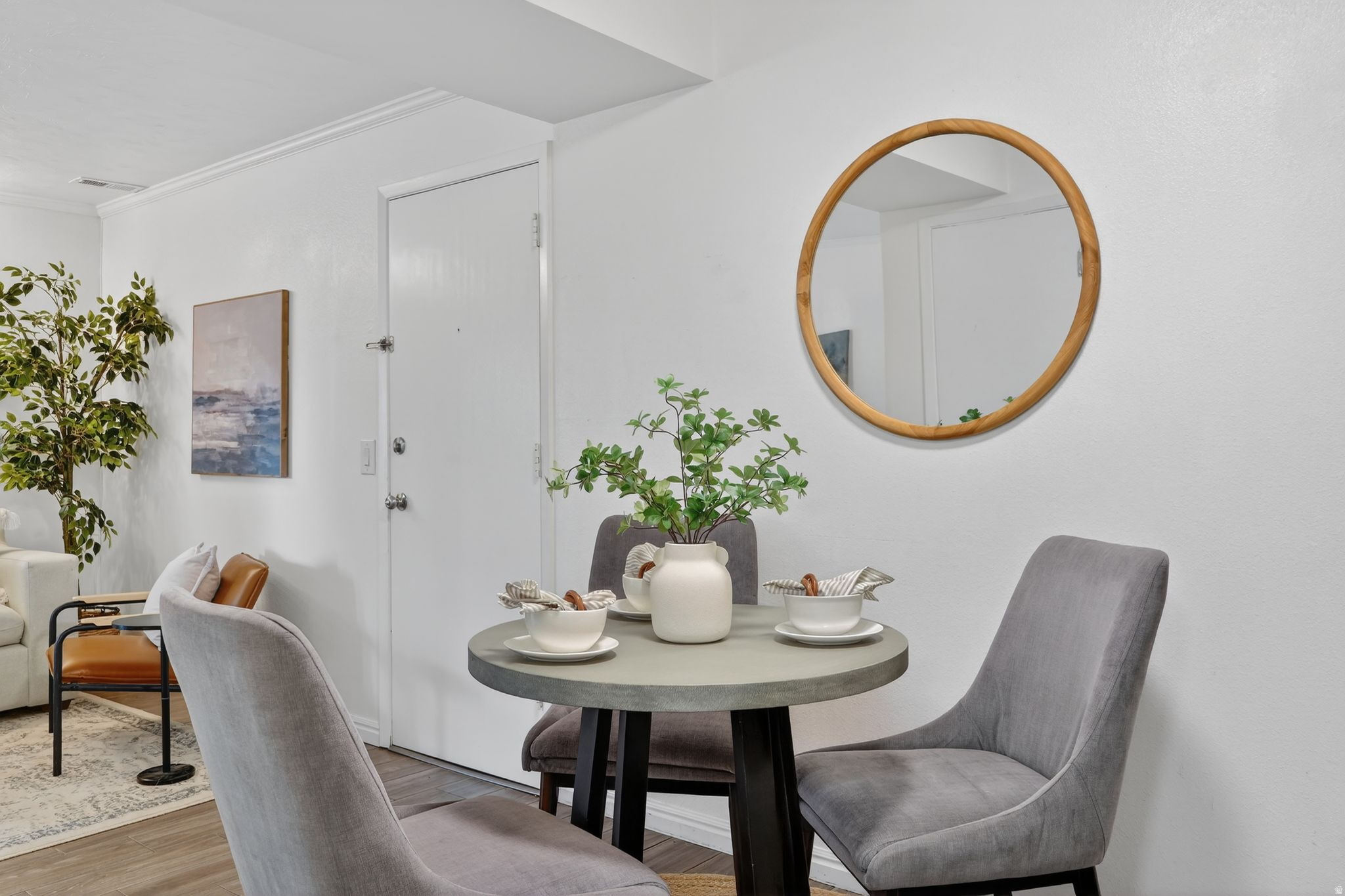 CREEKSIDE EAST CONDM - Residential