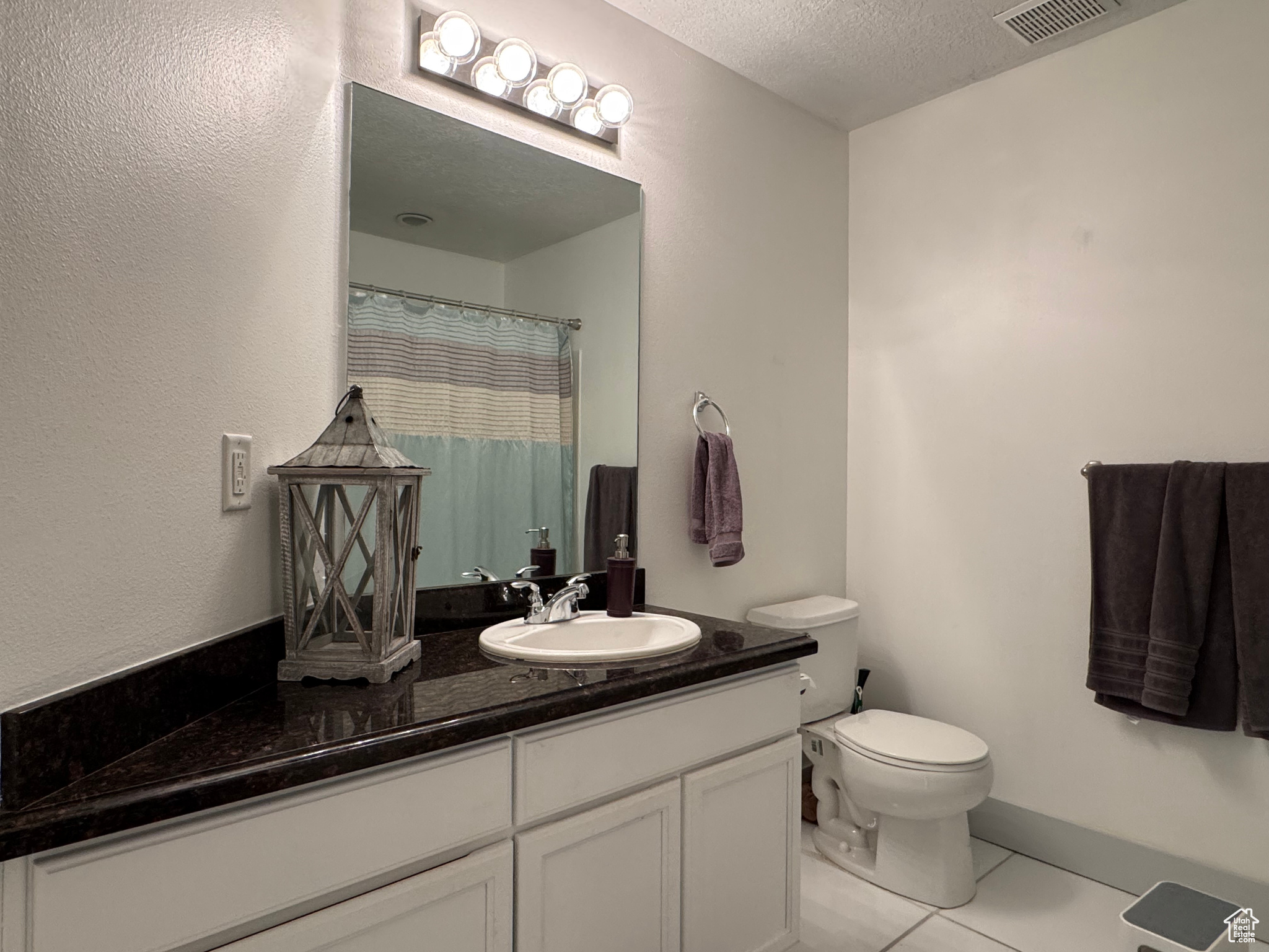 DRAPER PEAKS CONDOMINIUMS PHASE 3 - Residential