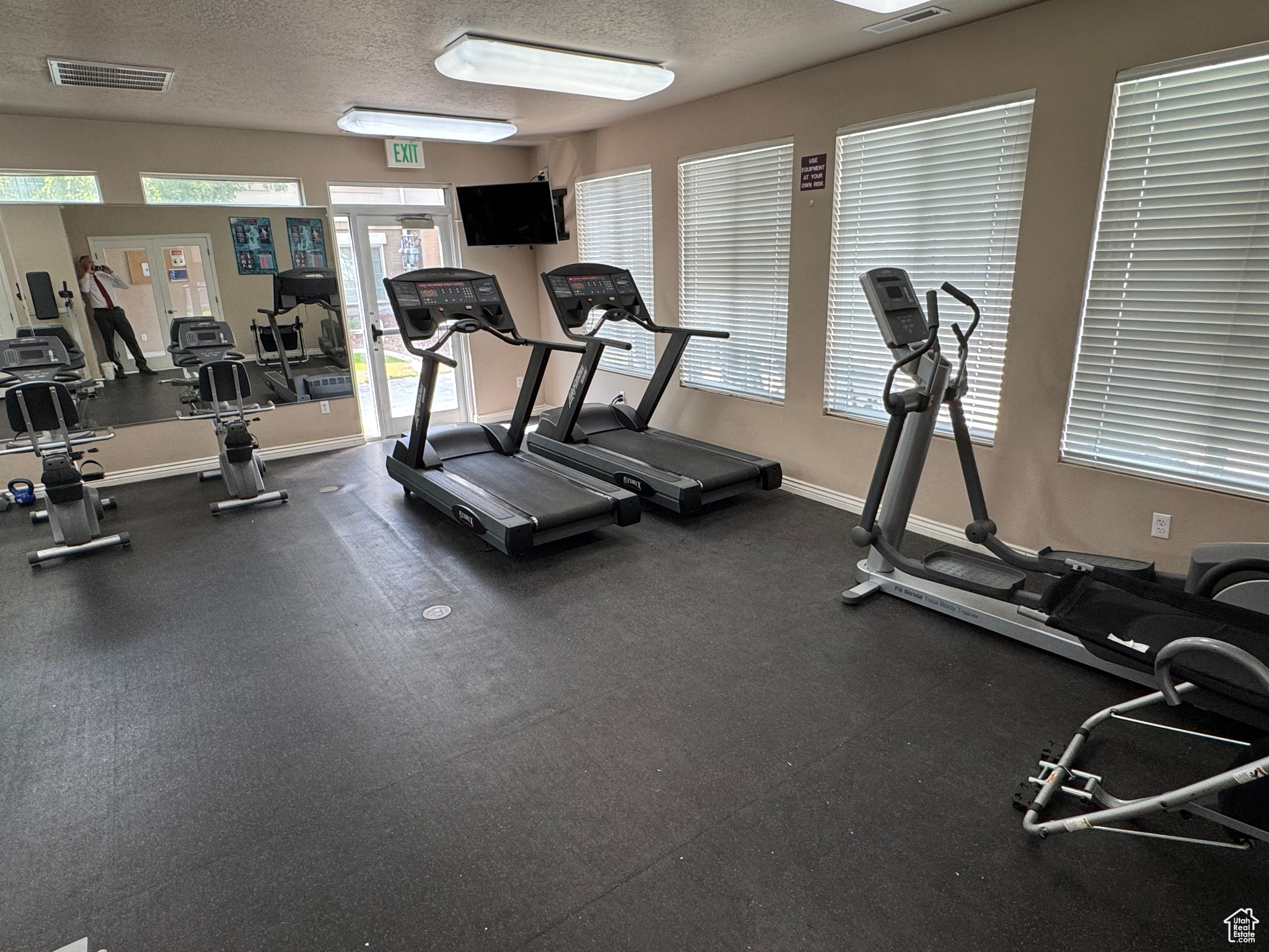 DRAPER PEAKS CONDOMINIUMS PHASE 3 - Residential