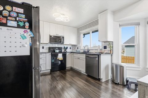 Tiny photo for 6527 S 4140 W, Taylorsville, UT 84129 (MLS # 2141035)