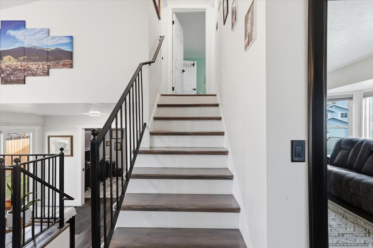 MISTY HILLS 11-B - Residential