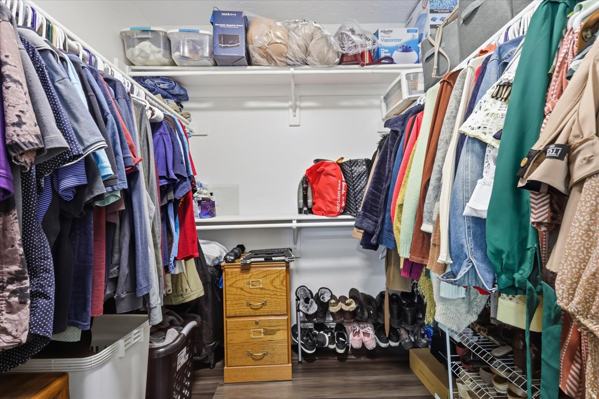 MISTY HILLS 11-B - Residential