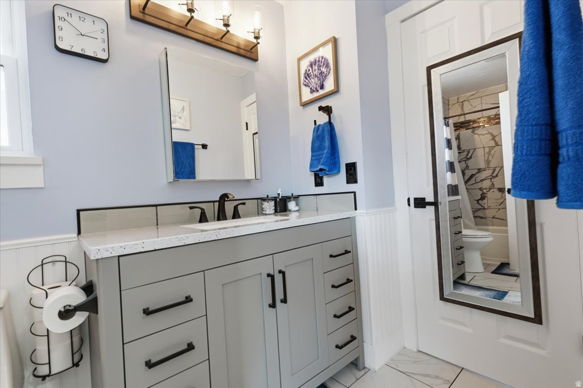 MISTY HILLS 11-B - Residential