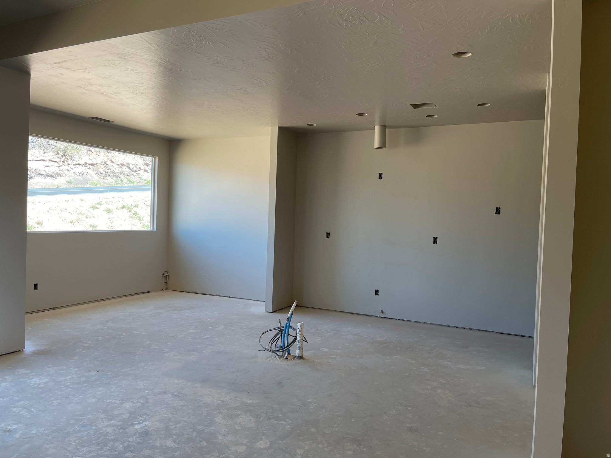 PAINTED SANDS - Residential