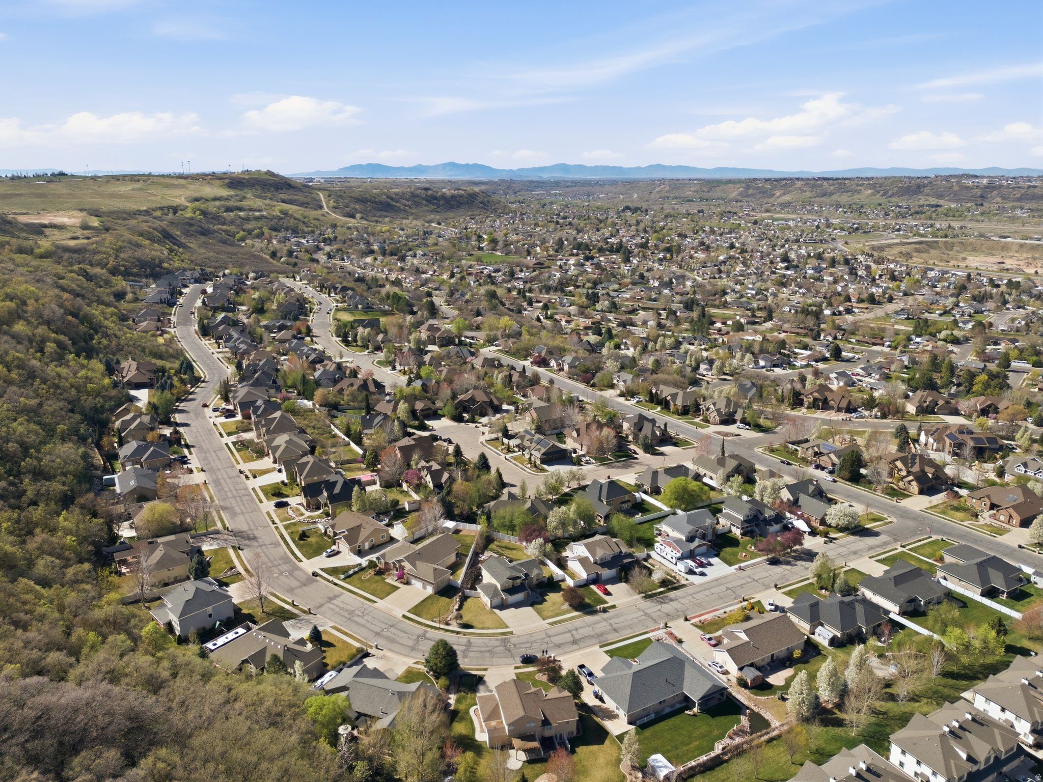 HIDDEN OAK - Residential