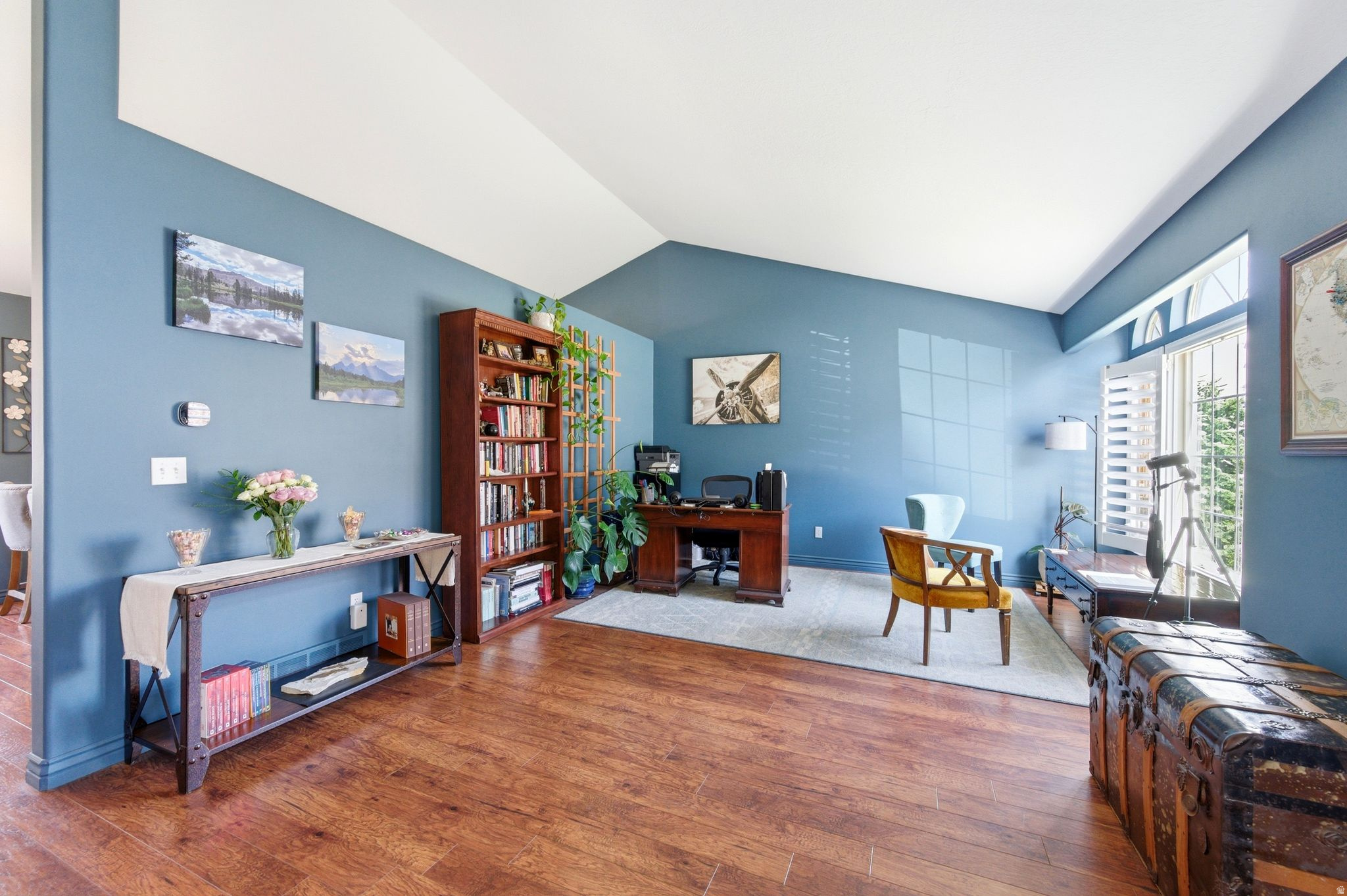 HIDDEN OAK - Residential