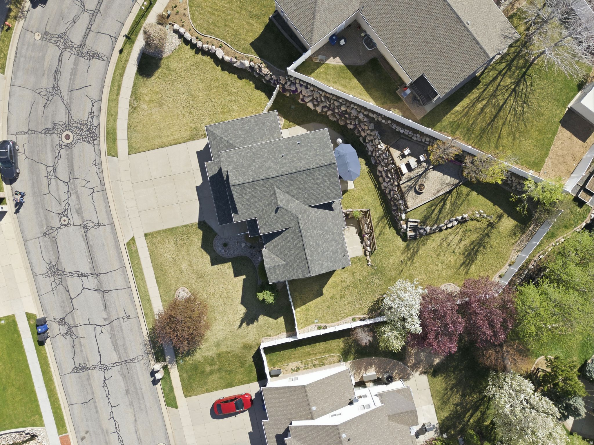 HIDDEN OAK - Residential