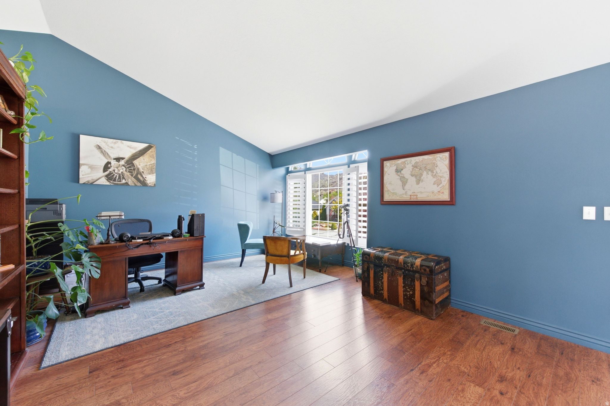 HIDDEN OAK - Residential