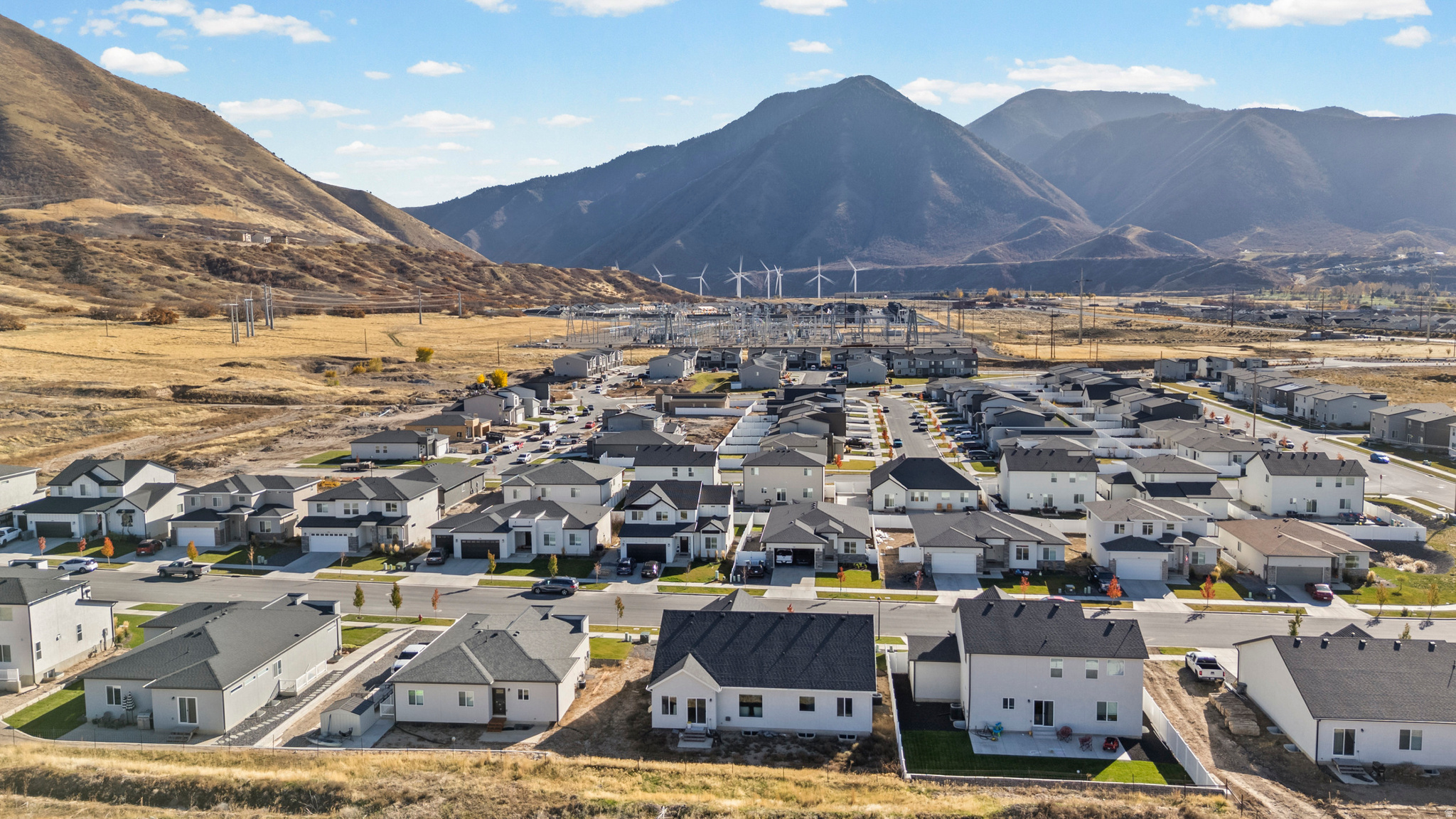 MAPLETON VILLAGE - Residential