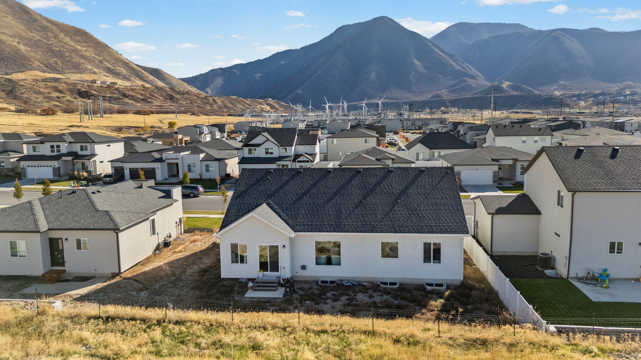 MAPLETON VILLAGE - Residential