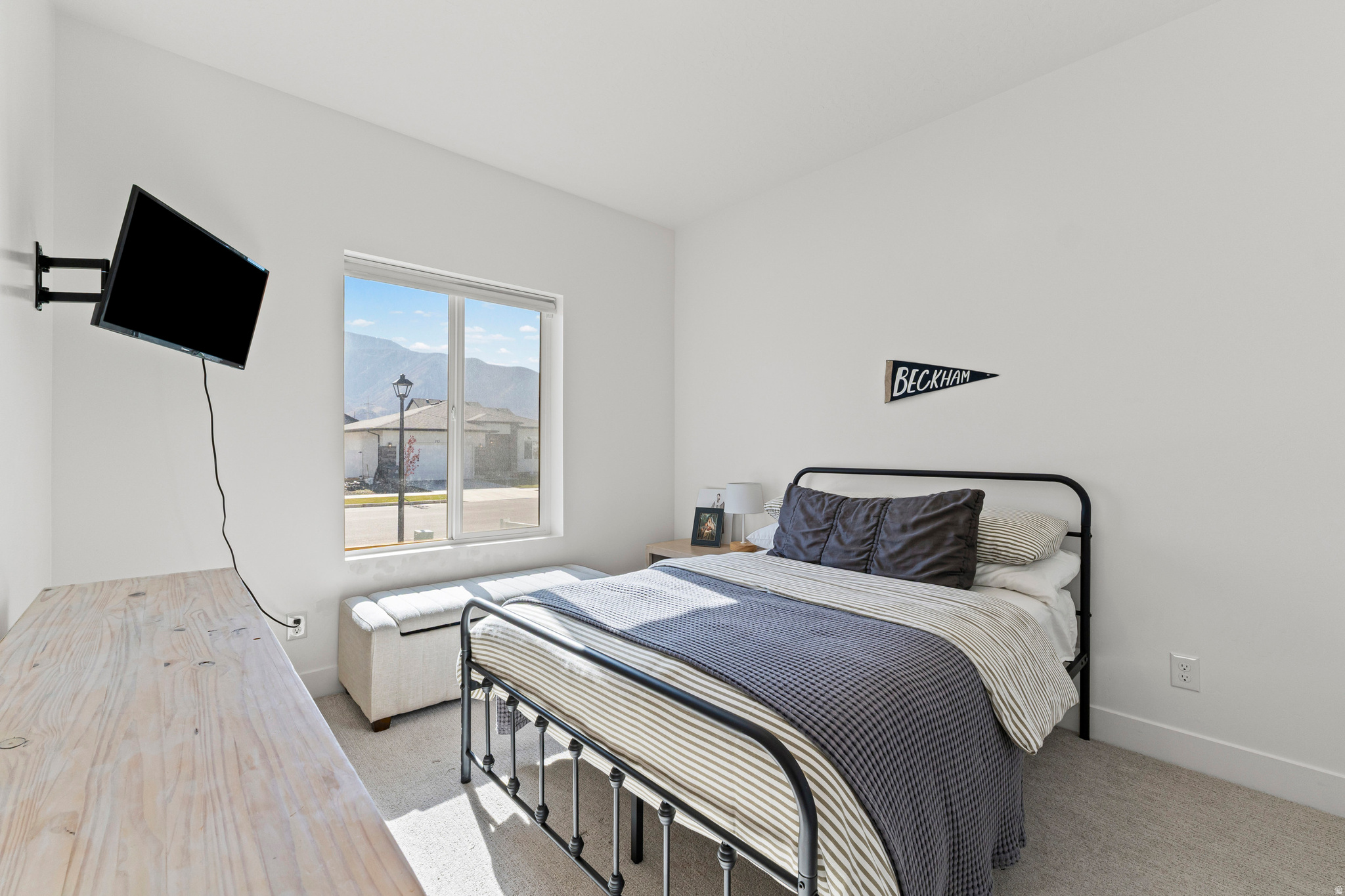 MAPLETON VILLAGE - Residential