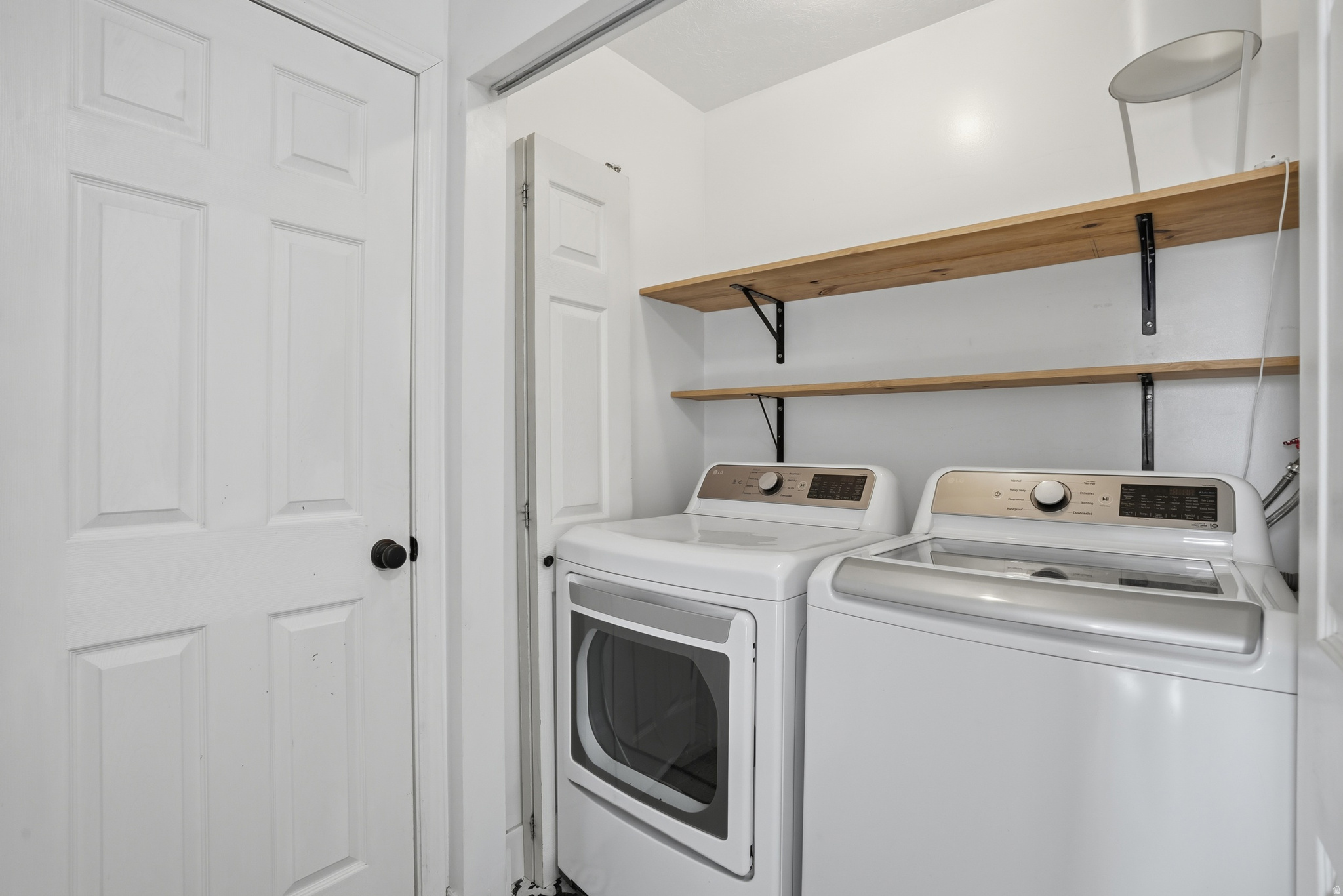 LEXINGTON PLACE - Residential