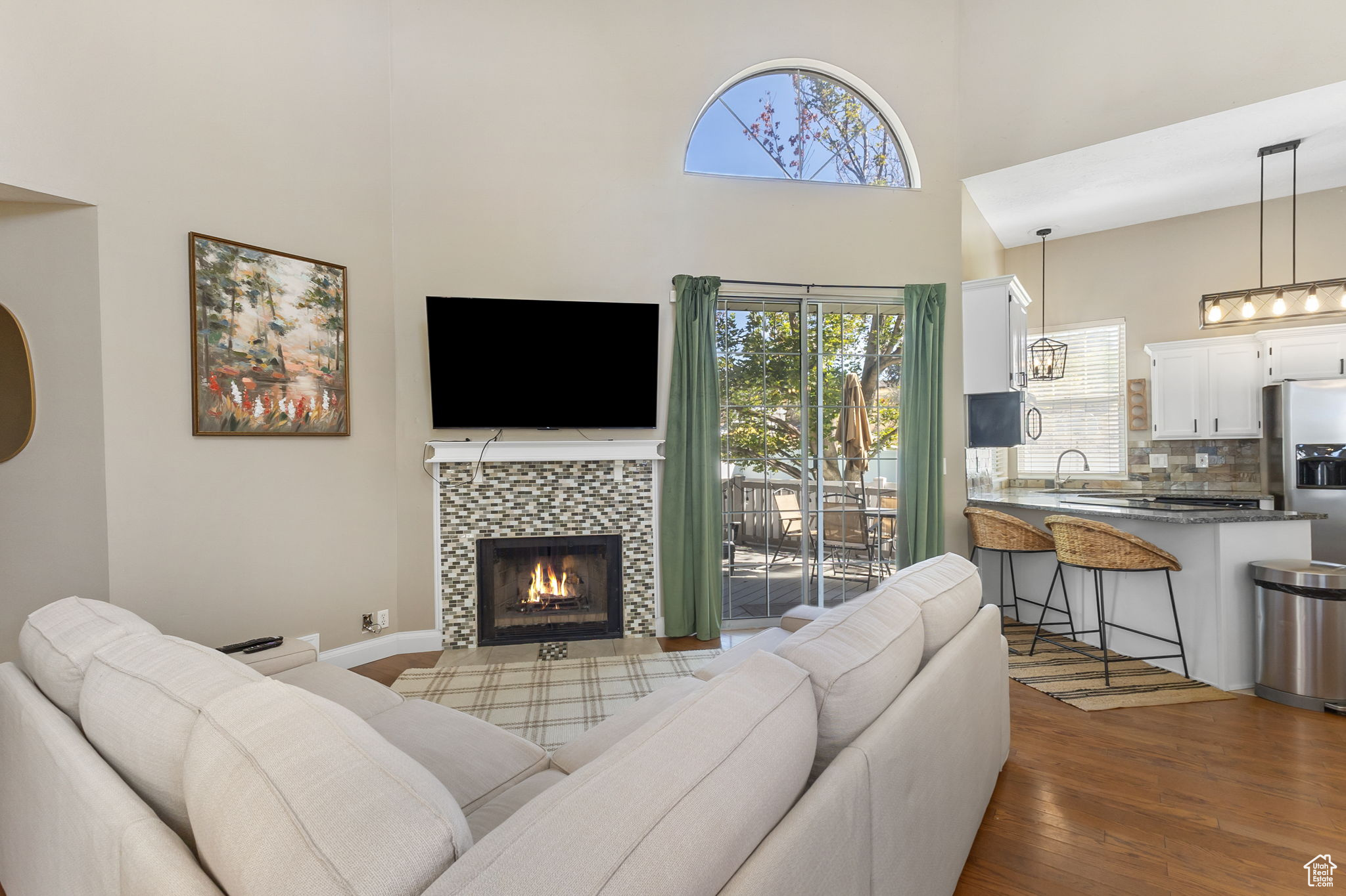 CHESTNUT PLACE CONDMN - Residential