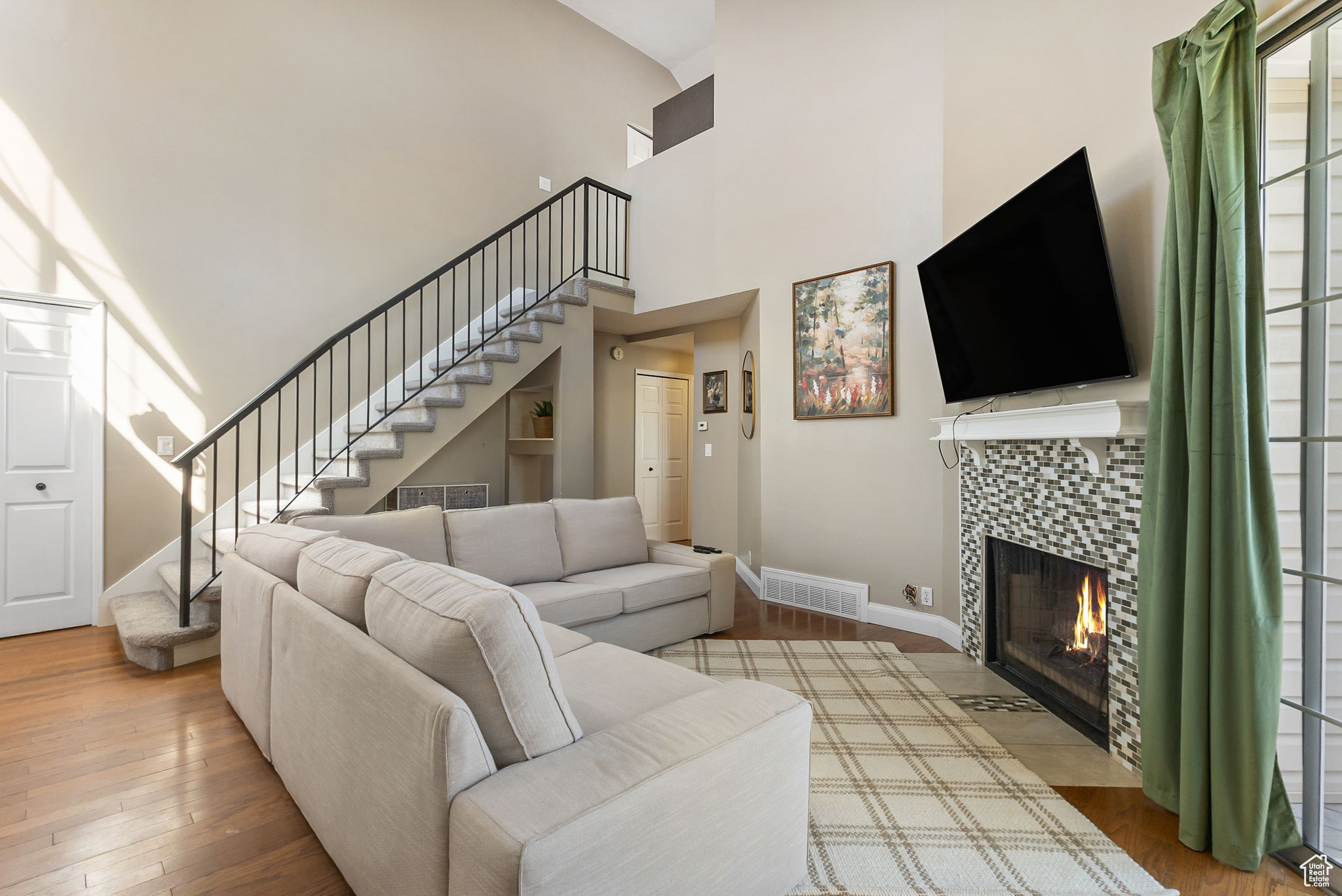 CHESTNUT PLACE CONDMN - Residential