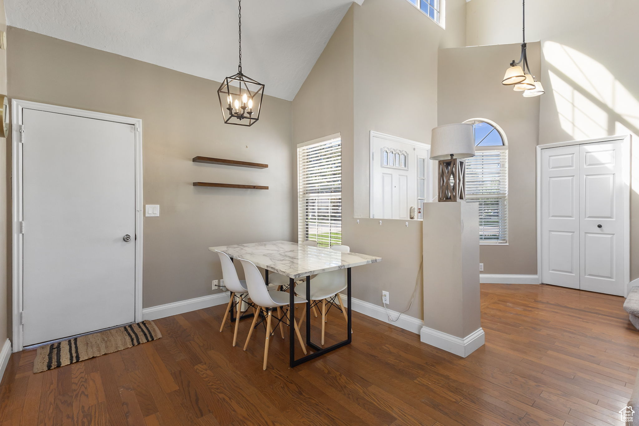 CHESTNUT PLACE CONDMN - Residential