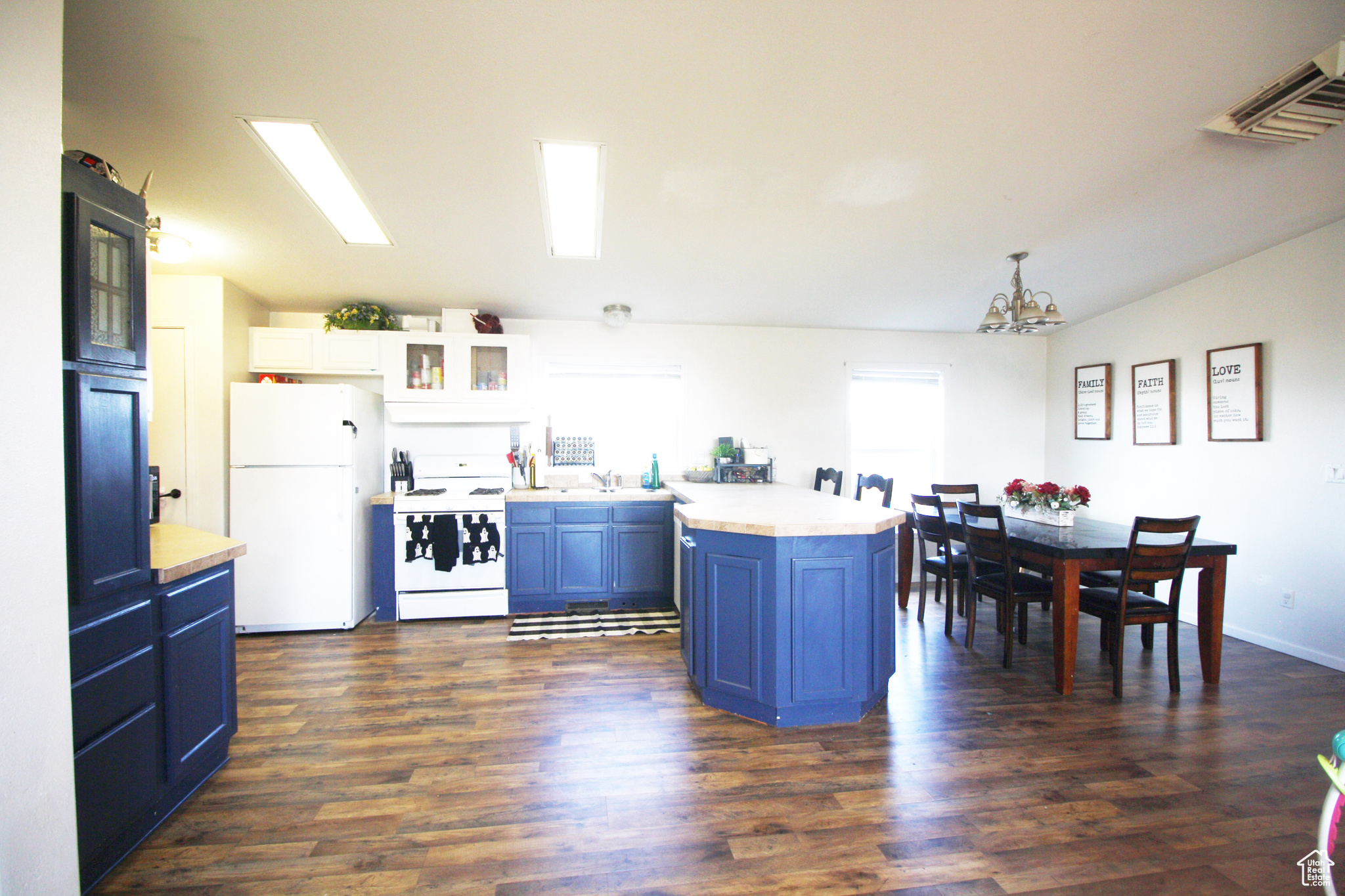 SUNBURST TERRACE PLANNED UNIT DEVELOPMEN - Residential