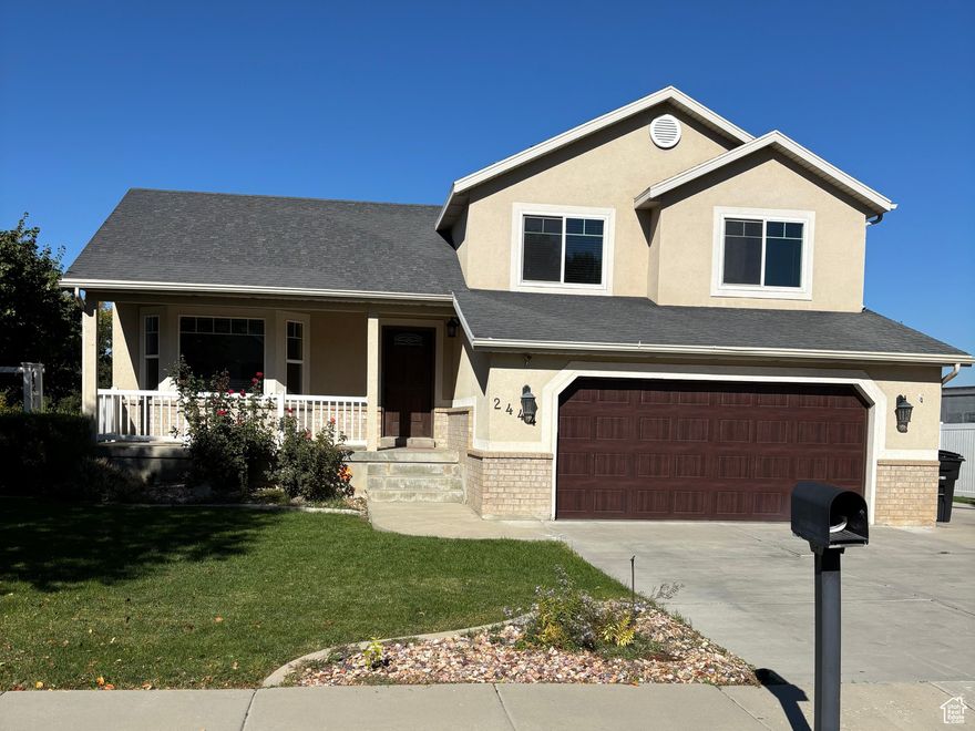SELLER FINANCE AVAILABLE! Terms: Purchase price: $610,000; Downpayment: $70,000; Interest rate: 5,25%; No balloon payment. Step into this beautiful craftted 4-bedroom, 3.5-bath home offering spacious, modern living in one of Springville's most desirable neighborhoods. Step inside to impressive vaulted ceilings with custom wood beams, granite countertops, and high-end finishes throughout. The chef's kitchen features sleek stainless steel appliances, generous storage, and an open layout perfect for entertaining. Enjoy cozy evenings by the fireplace in the main living room, or take advantage of the bonus addition with a private entrance, designed as a large family room or multi-use space ideal for guests, a studio, or home office. Engineered hardwood floors add warmth and elegance, while the walk-out basement provides even more room to grow. Outside, enjoy a fully landscaped yard, RV parking, a 2-car garage, and a charming front porch perfect for relaxing. Take in the breathtaking mountain views and experience both comfort and convenience in this exceptional home.