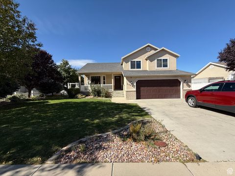 Tiny photo for 2444 S ELDORADO DR, Springville, UT 84663 (MLS # 2119535)