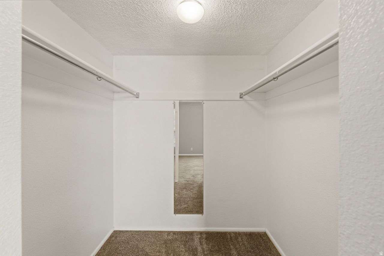 QUAILBROOK EAST COND - Residential