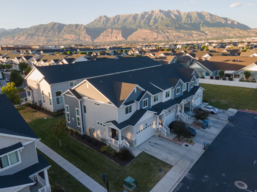 Photo of 266 W 490 N, Vineyard, UT 84059 (MLS # 2170592)