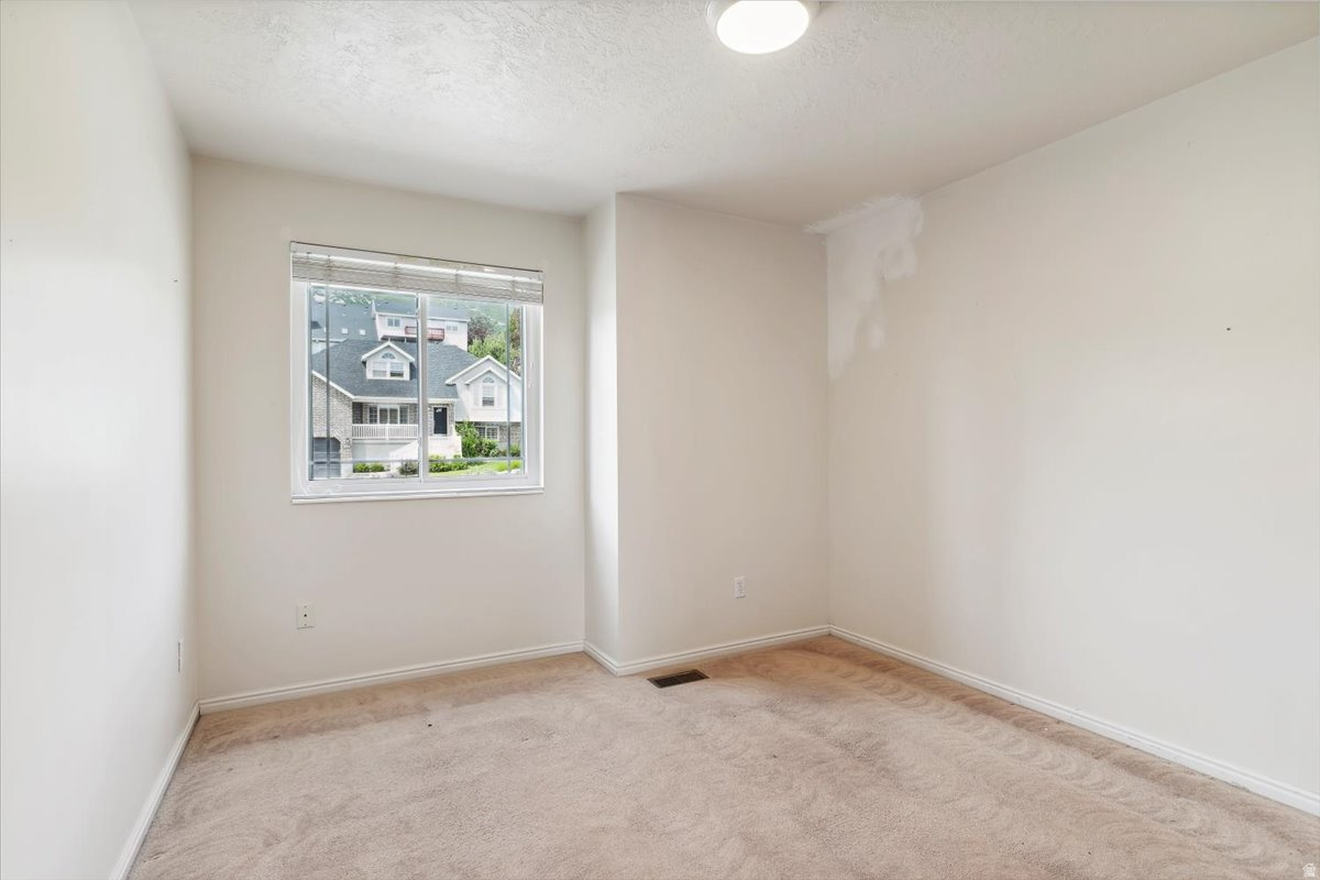 LAKEVIEW HEIGHTS - Residential