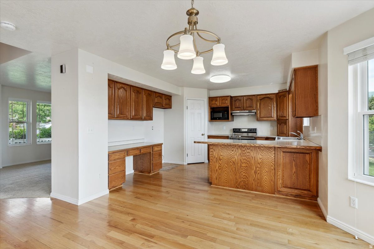 LAKEVIEW HEIGHTS - Residential