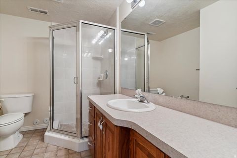 Tiny photo for 497 E 3525 N, North Ogden, UT 84414 (MLS # 2120795)
