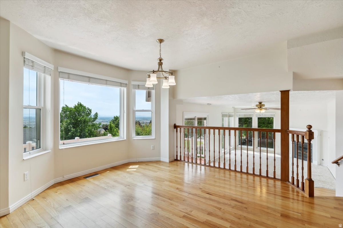 LAKEVIEW HEIGHTS - Residential