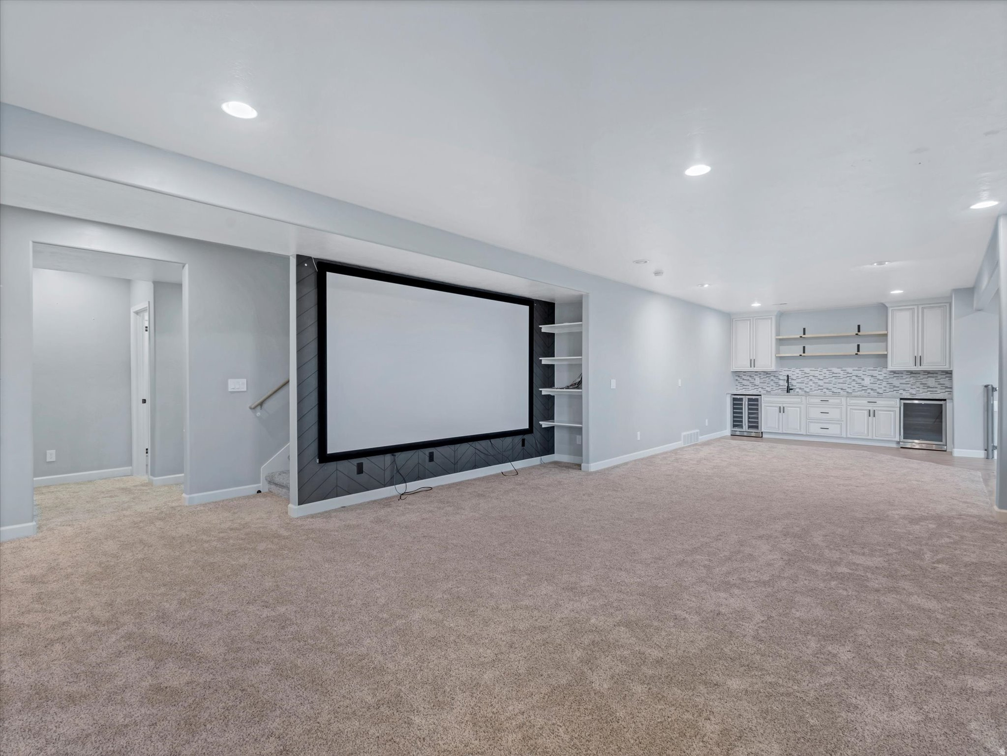 LOOKOUT RIDGE - Residential