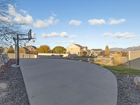 Tiny photo for 5284 W ORCHARD SPRING DR, Herriman, UT 84096 (MLS # 2121238)