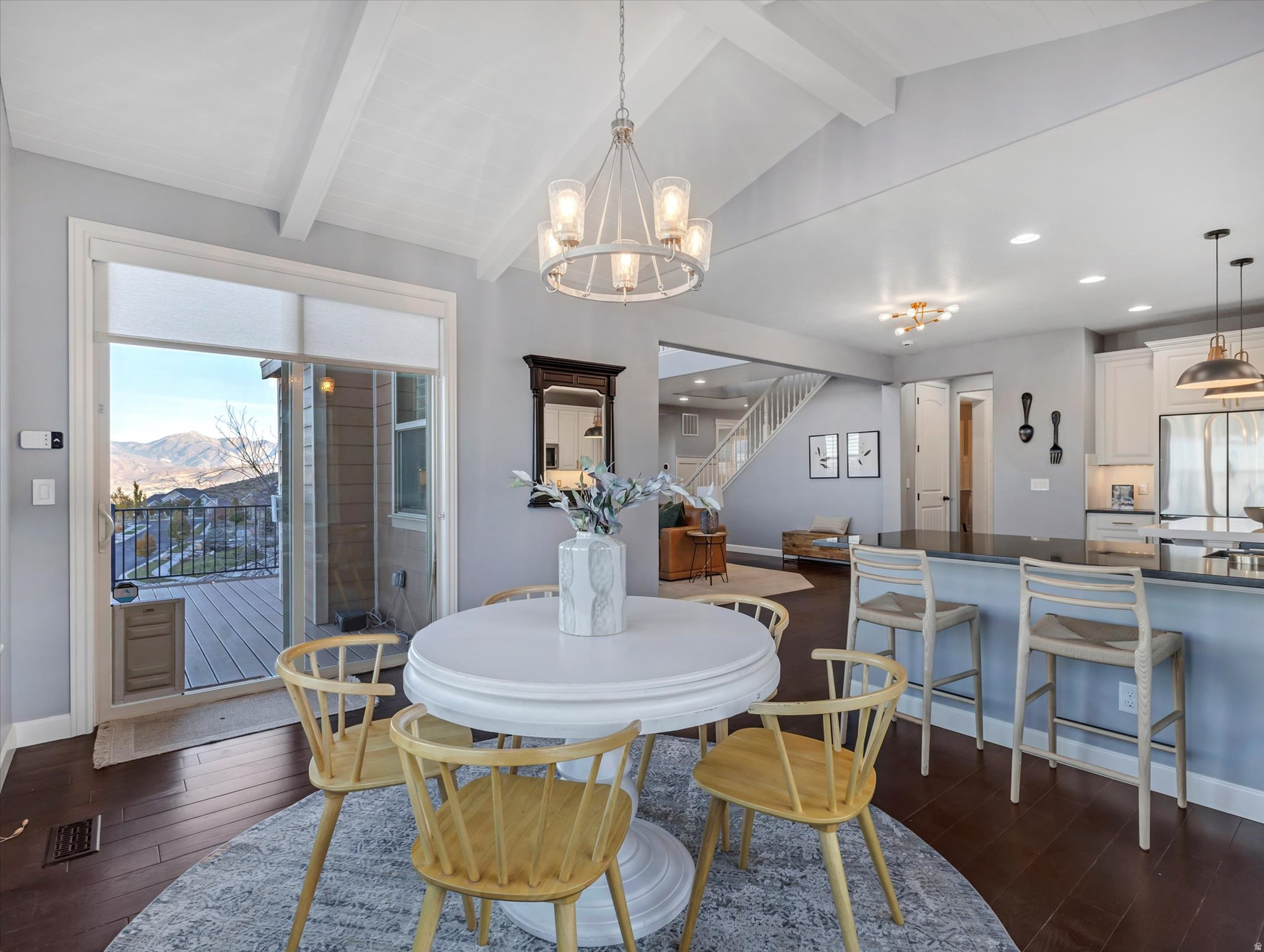 LOOKOUT RIDGE - Residential